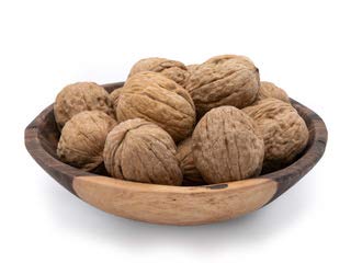 Lila Bazaar Walnuts In Shell | Rich in Antioxidants | Source of Omega 3s | Packed in Resealable Bag